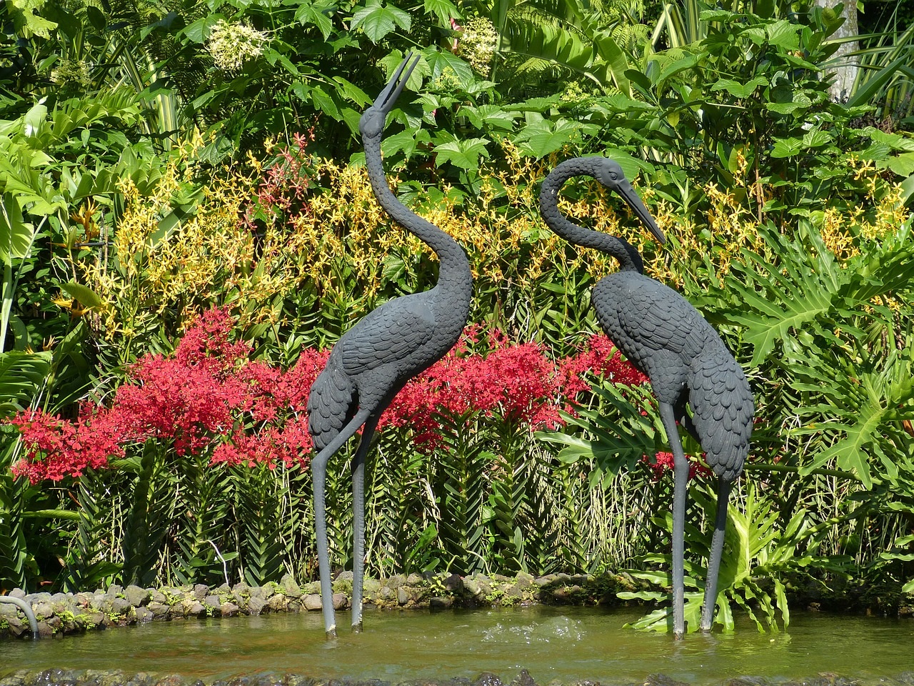 resin crane statues