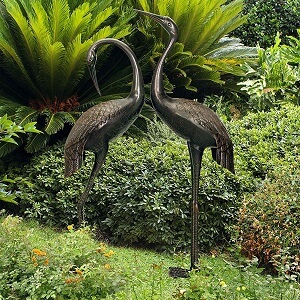 Cast Aluminum Garden Cranes