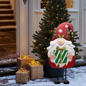 gnome christmas decorations