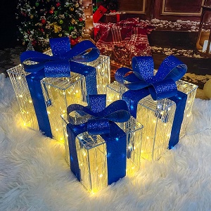 Lighted Outdoor Christmas Decorations